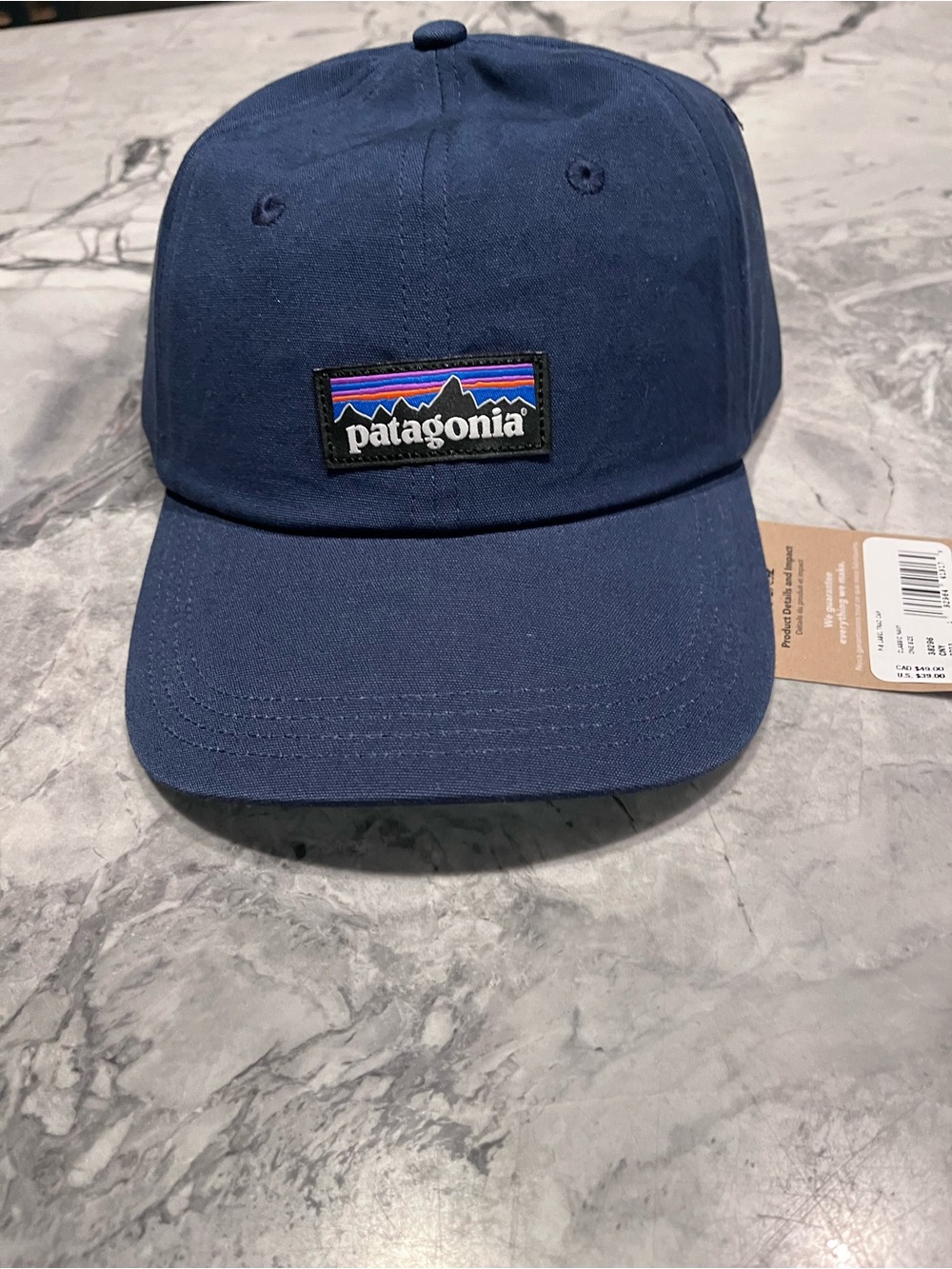 NWT! Patagonia Men’s P-6 Label Traditional Hat!